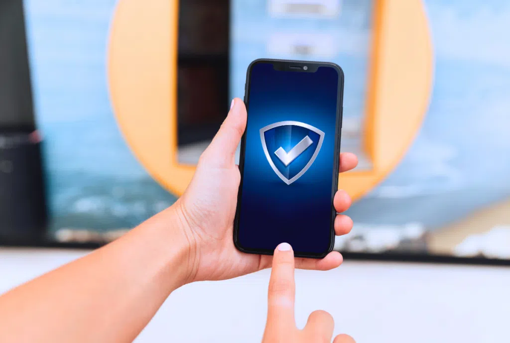 Un expert MDM déploie une expertise pointue dans la gestion des terminaux mobiles au sein d'une entreprise.